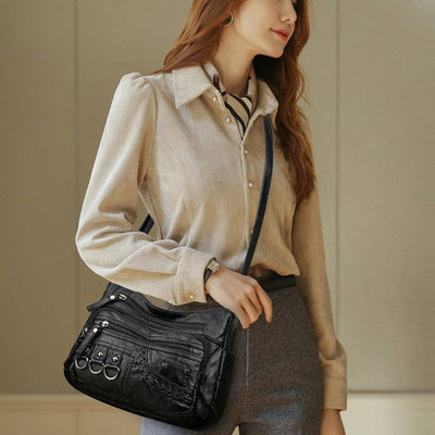 Sac Charmance™ polyvalent pour occasions décontractées et professionnelles.